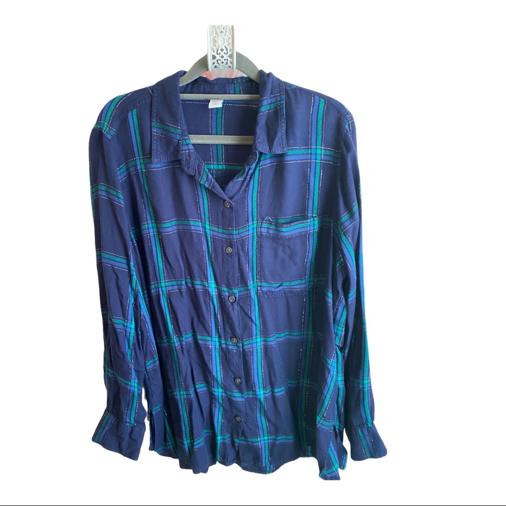 Old Navy Button Down Black Watch Plaid (with silver detail).  XL.  EUC.